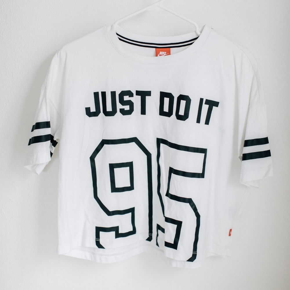 Nike Retro Inspired Crop